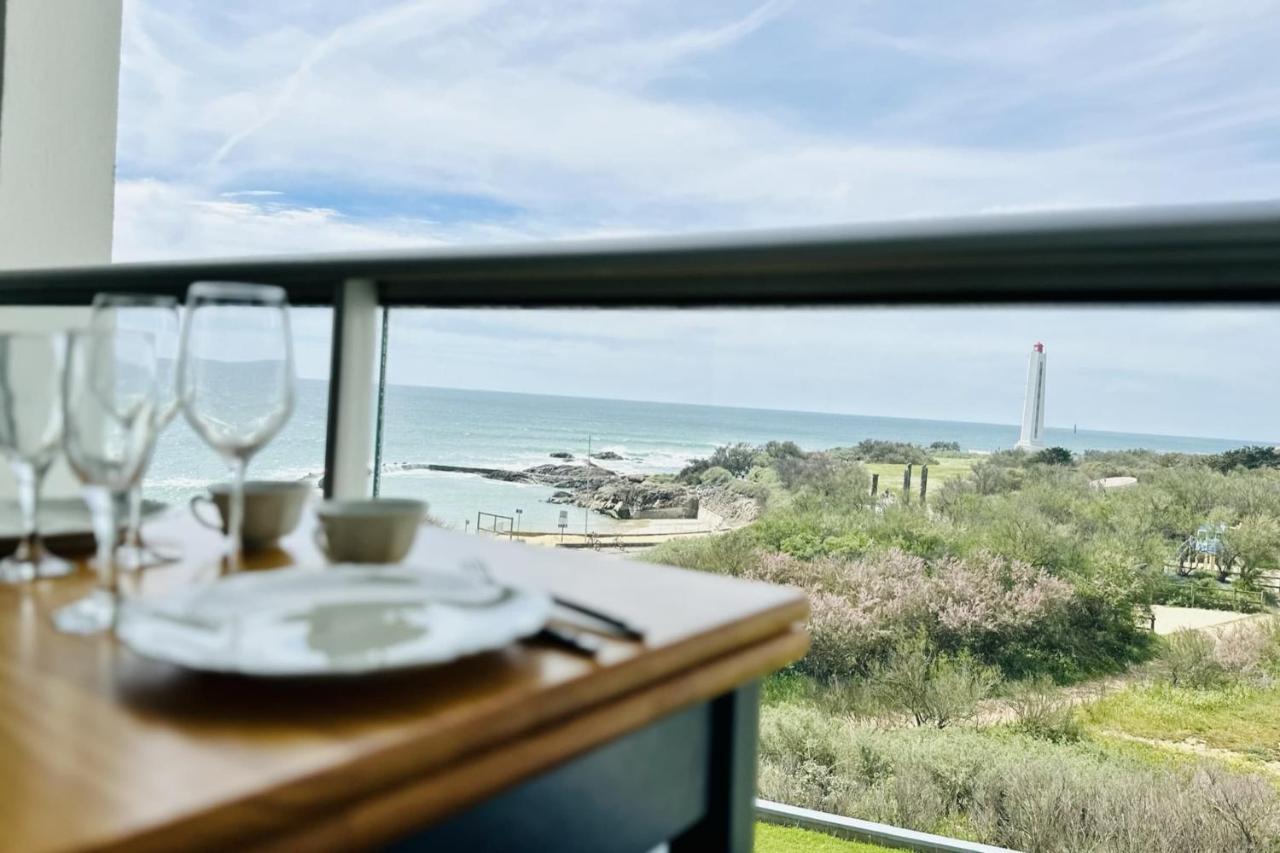 Studio A La Chaume Avec Une Superbe Vue Sur Le Bassin Dombret 2 Pers レ・サ​​ーブル・ドロンヌ エクステリア 写真